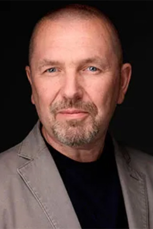 Олег Вежнин